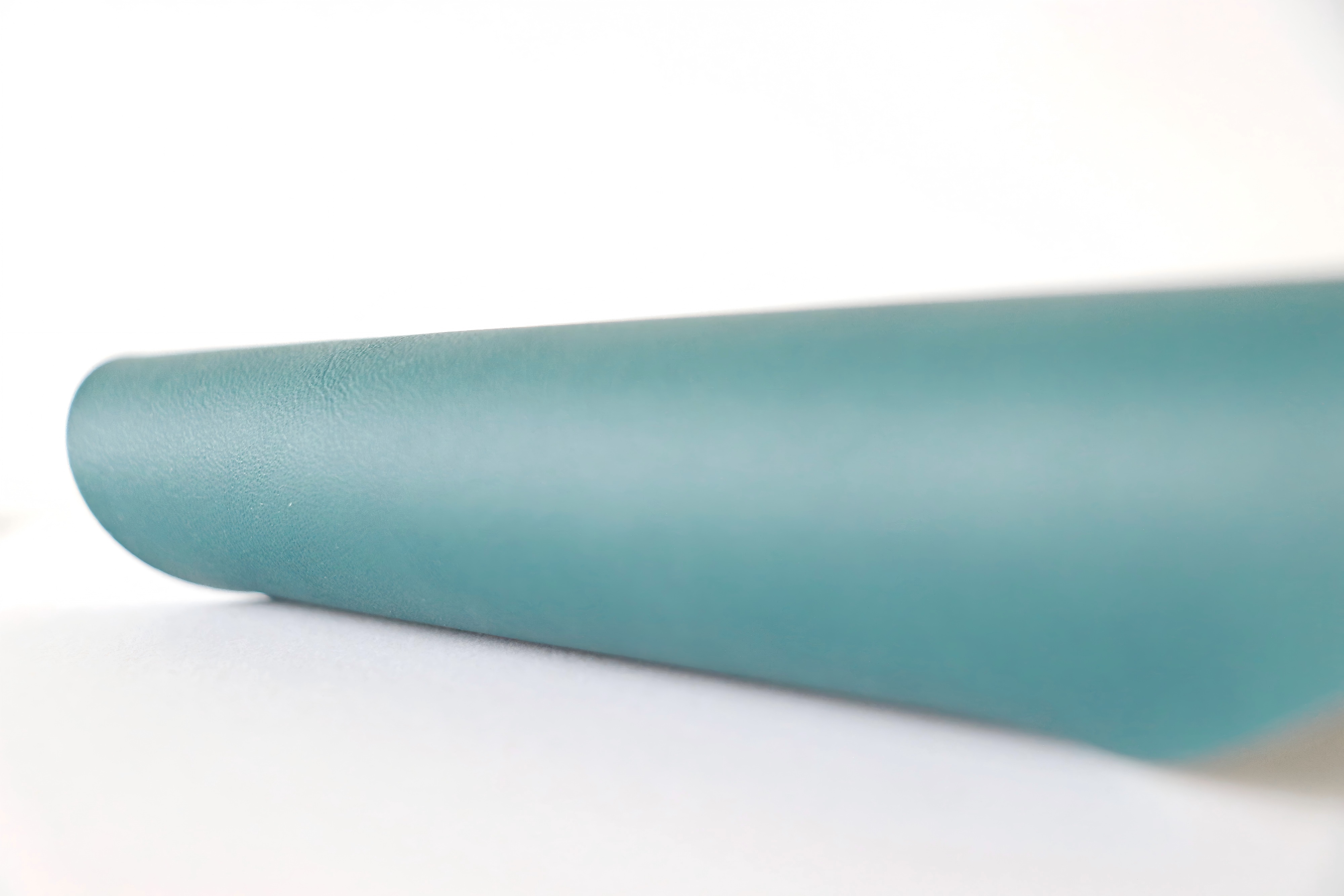 TOPWIN Launches WynCoat®SE-7109: High-Performance Solvent-Based Leather Slip Agent